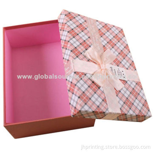 Elegant Gift Box with Bowknot, Made of Stiff Chipboard, OEM Orders are Welcome